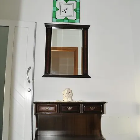 Alle Tre Province Apartment *
